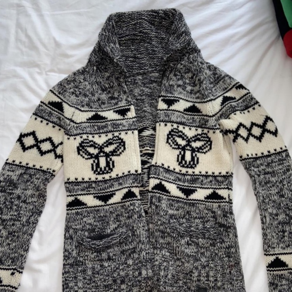 Aritzia zip up lambswool